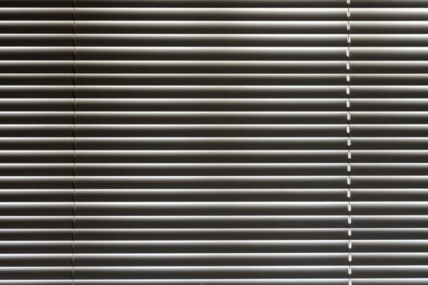 Aluminum Venetian Blinds - Image 2