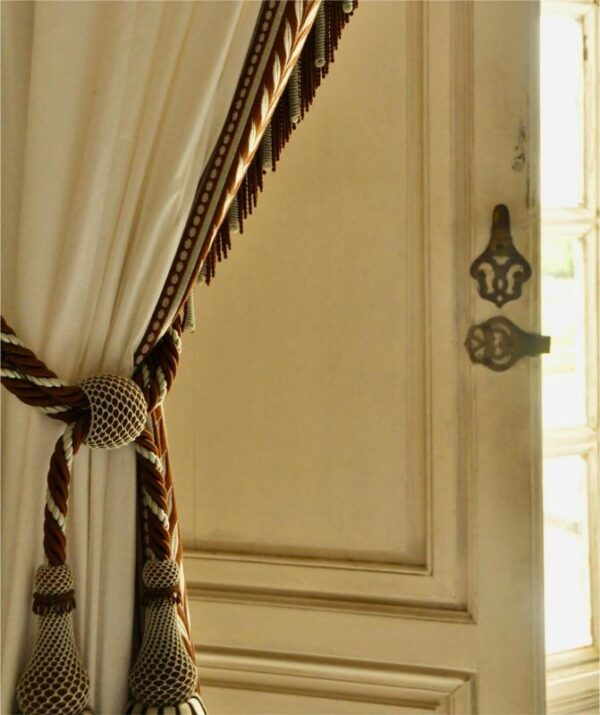 Curtain Accessories - Image 3